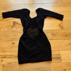 Lace quarter sleeve dress